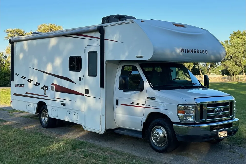 Ryker's Winnebago Outlook 25J 2019