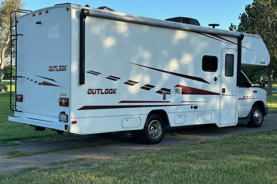 Ryker's Winnebago Outlook 25J 2019