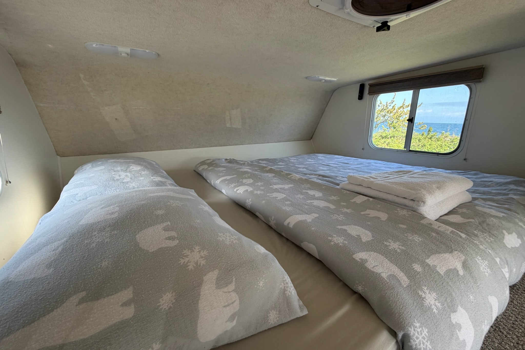 Camperland RV Rental's Silverado 2500HD & Okanagan Truck Camper