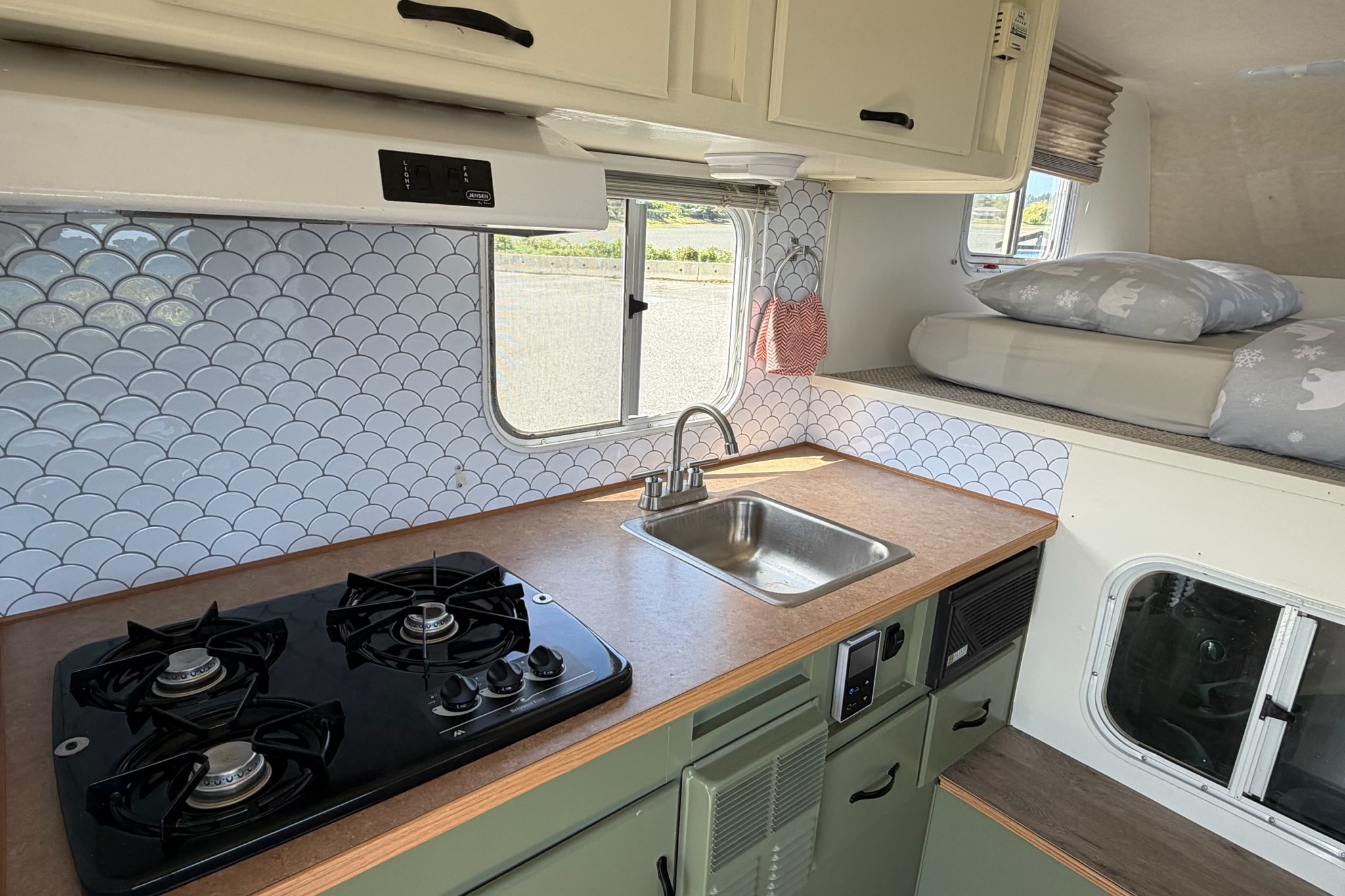 Camperland RV Rental's Silverado 2500HD & Okanagan Truck Camper