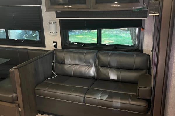 Large group - Jayco Jayflight Travel Trailer