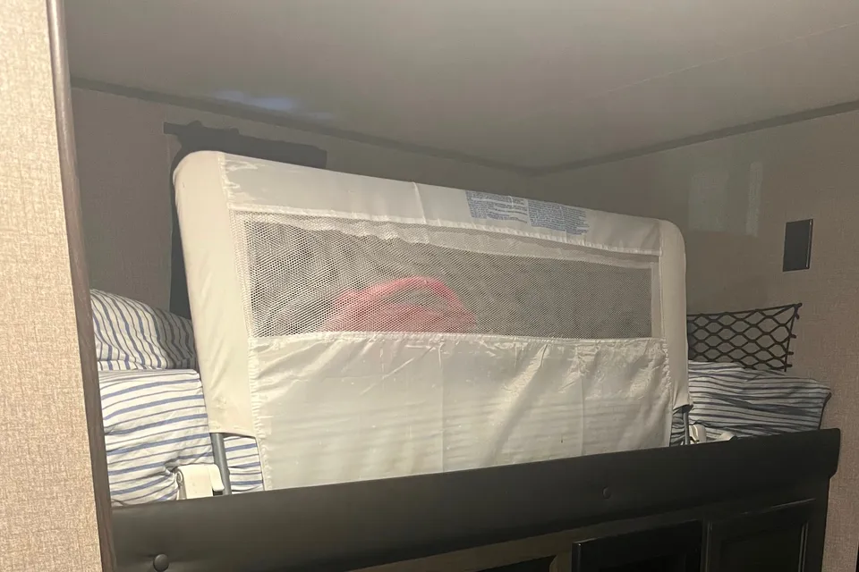 Family Friendly Jayco Bunkhouse | Sleeps 10 | Delivery Available