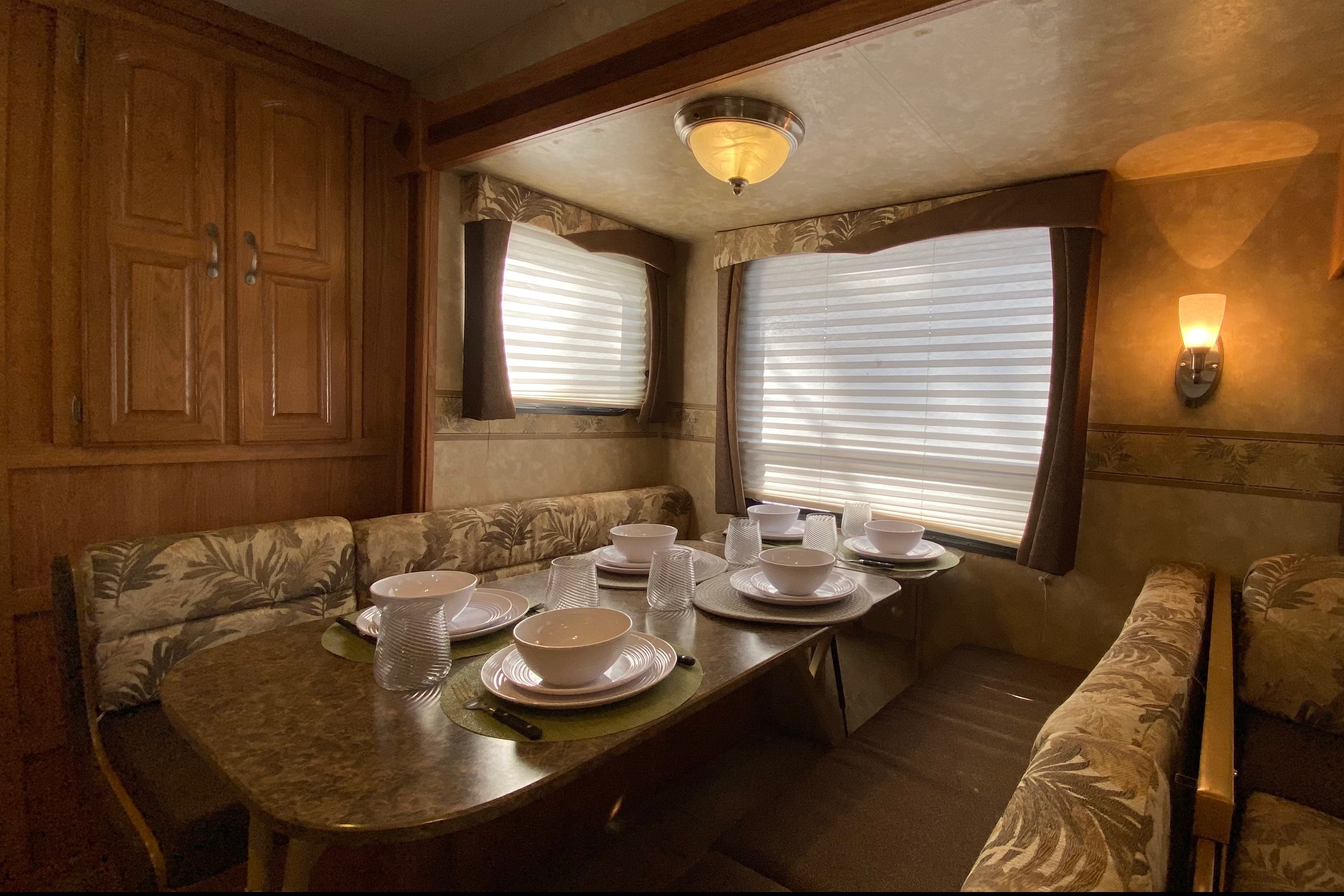 Comfortable Mountain Getaway - Jayco Jayflight G2