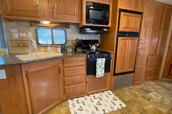 Comfortable Mountain Getaway - Jayco Jayflight G2