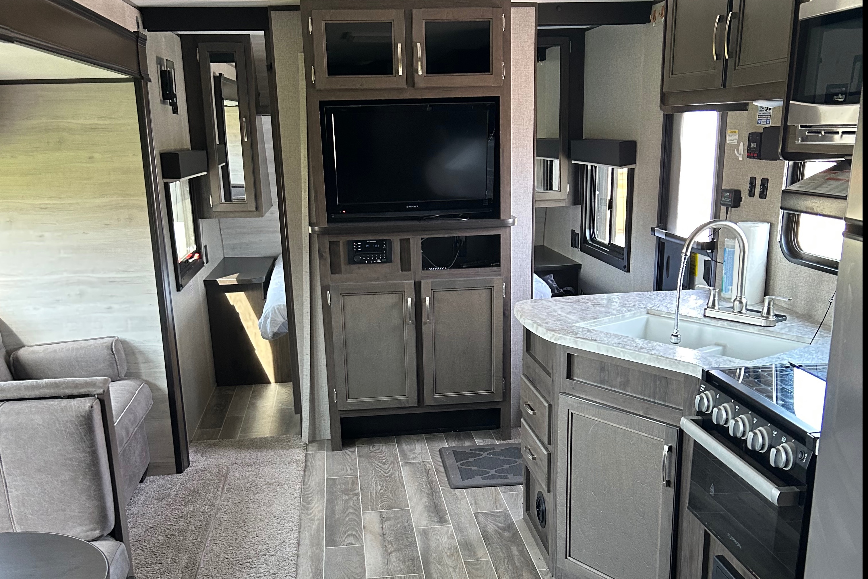 Dan's Jayco 264 BH Travel Trailer