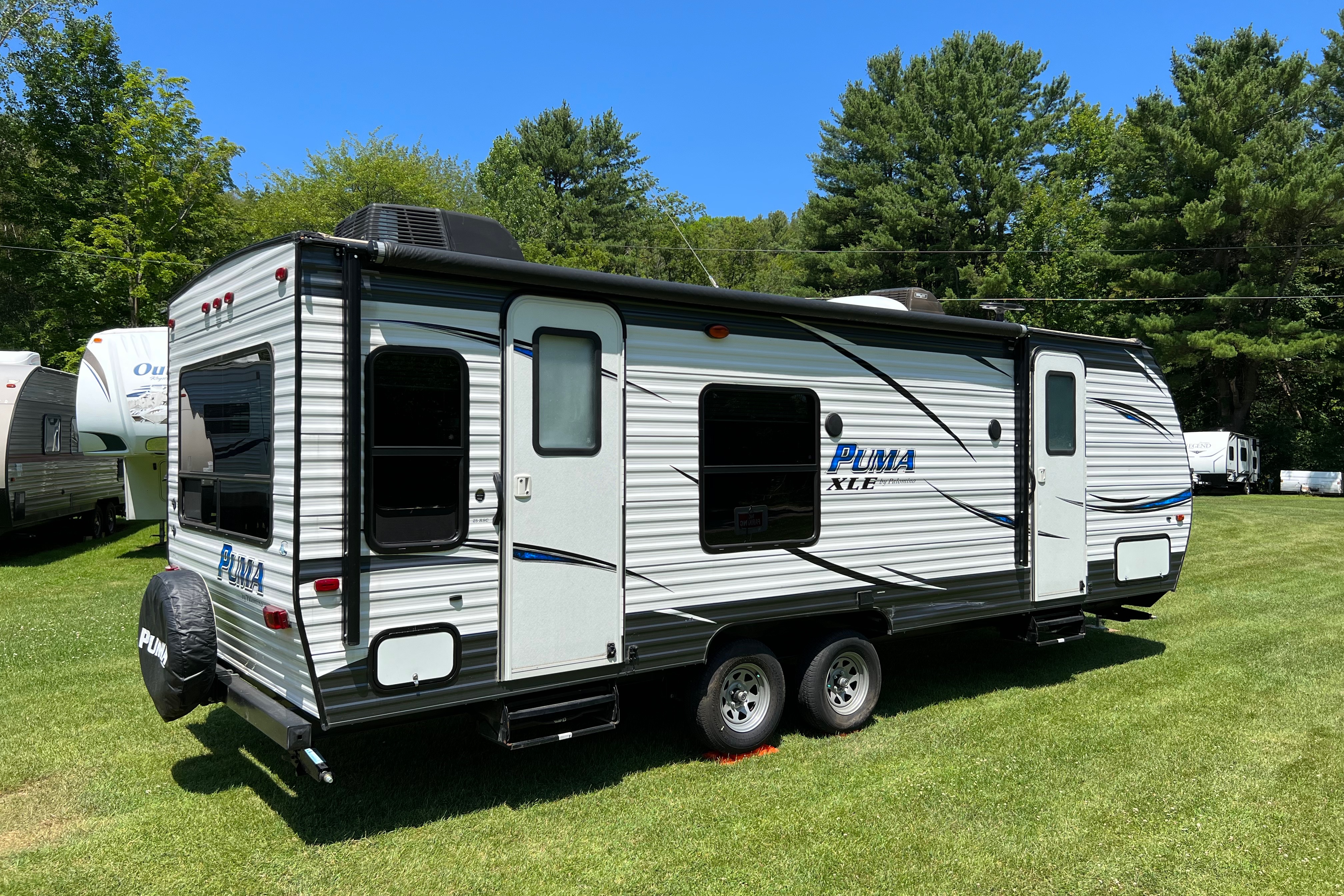 Tim's Palomino Puma Travel Trailer