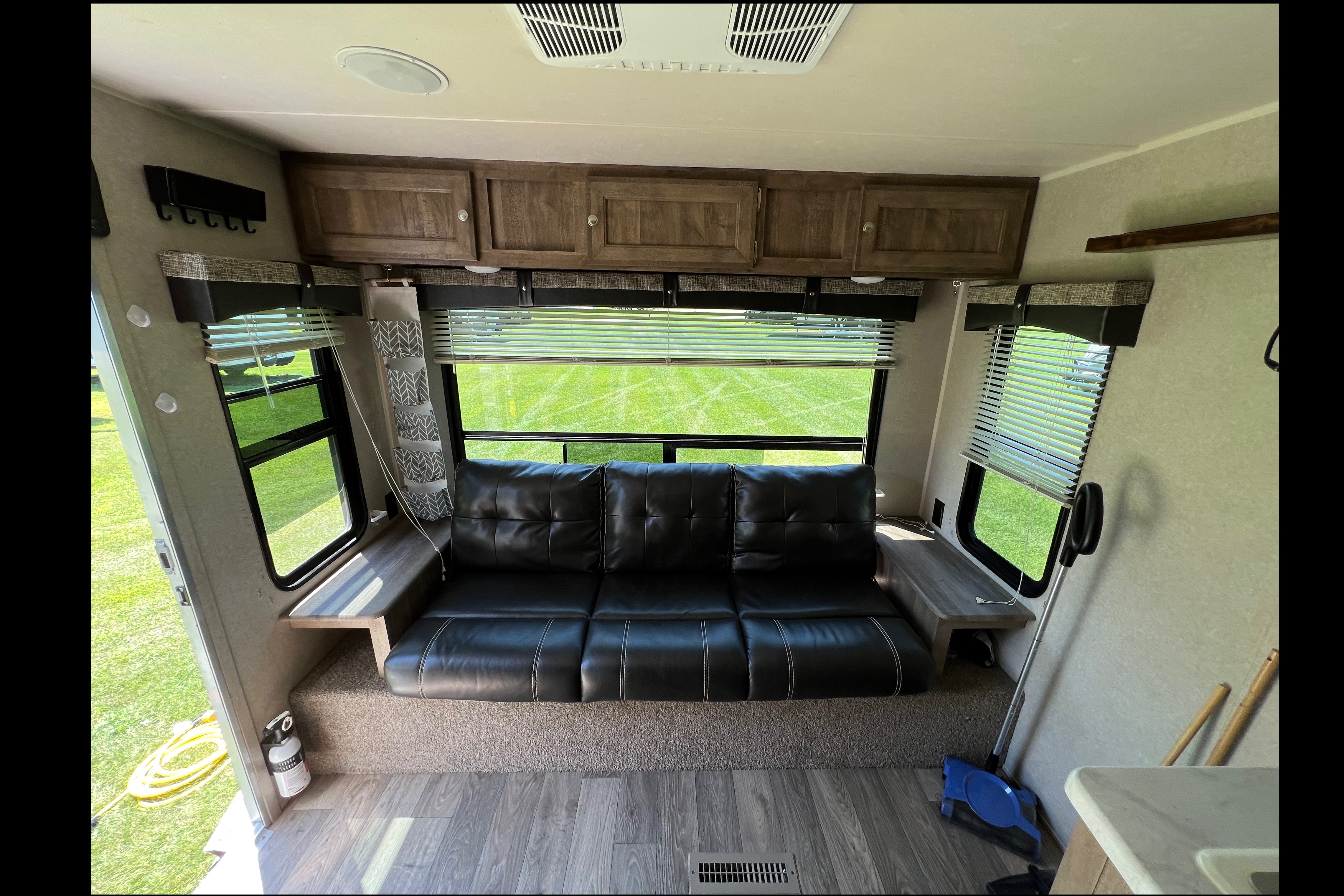 Tim's Palomino Puma Travel Trailer