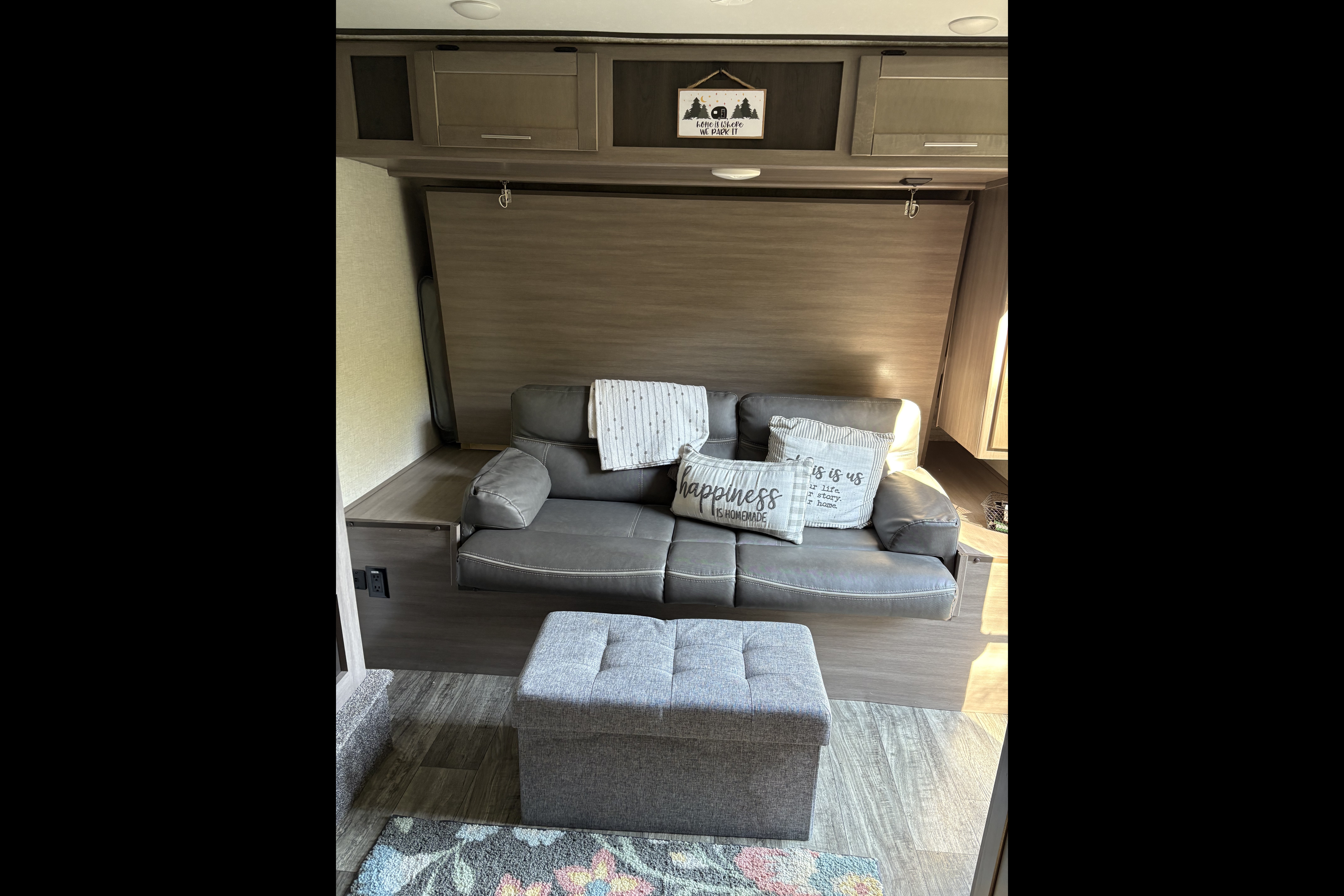 TT3 - 8 Person w/ Bunk- The RV Rental Factory