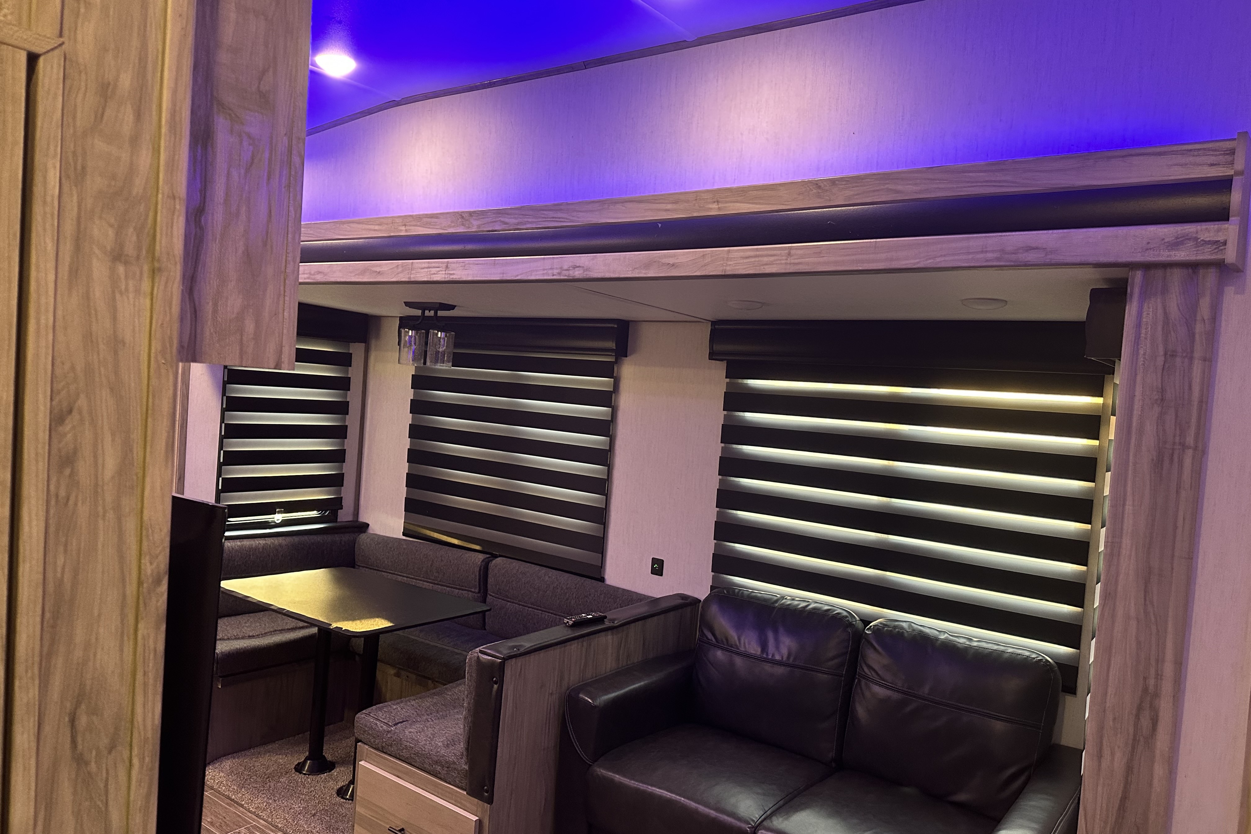 MICHIGAN LIFE RV