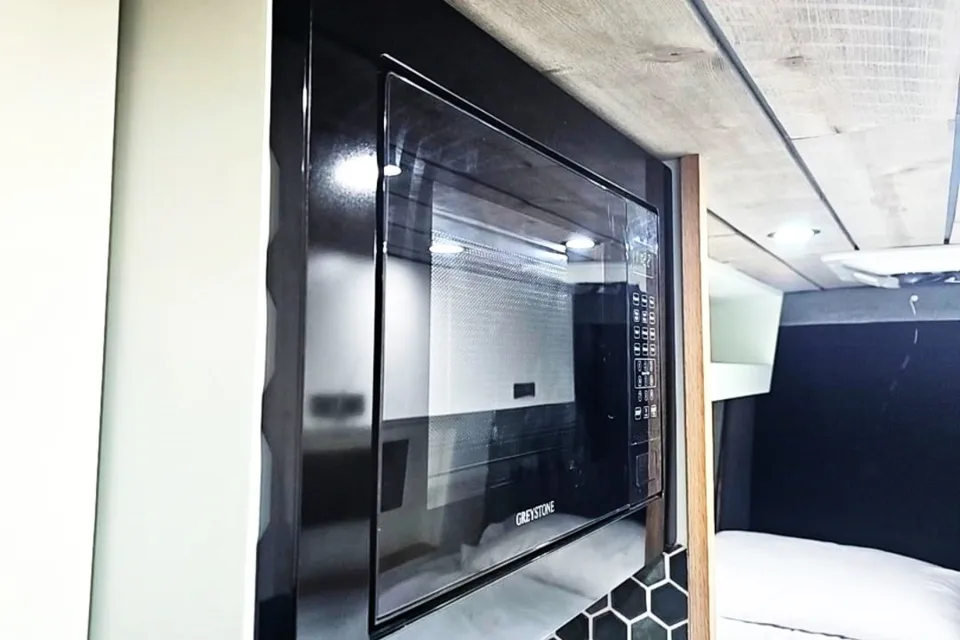 Winter Ready, Off-Grid, Sprinter 2500 Campervan