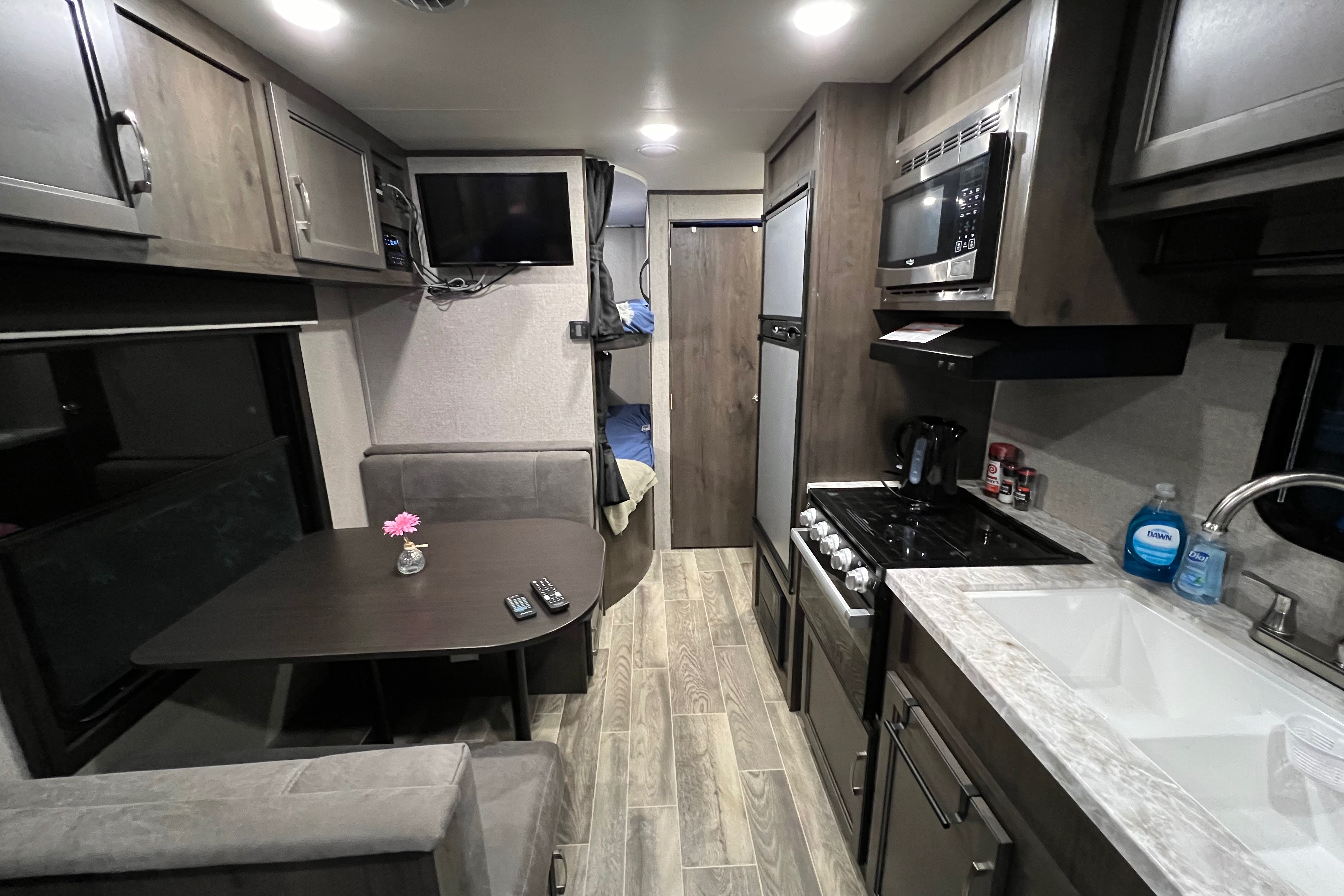 Haldimand Adventure Time Jayco 264BH TT
