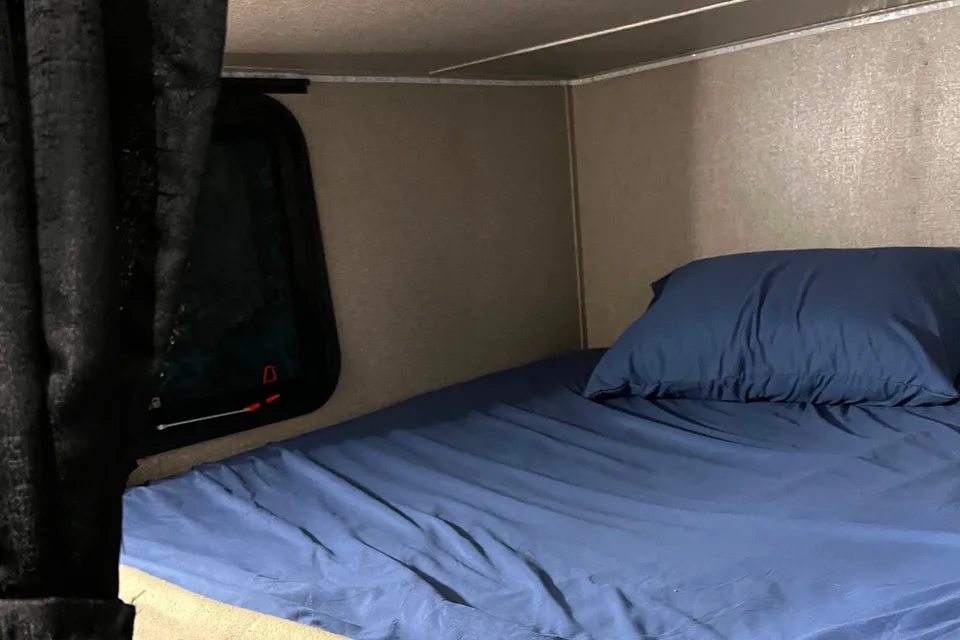 Haldimand Adventure Time Jayco 264BH TT