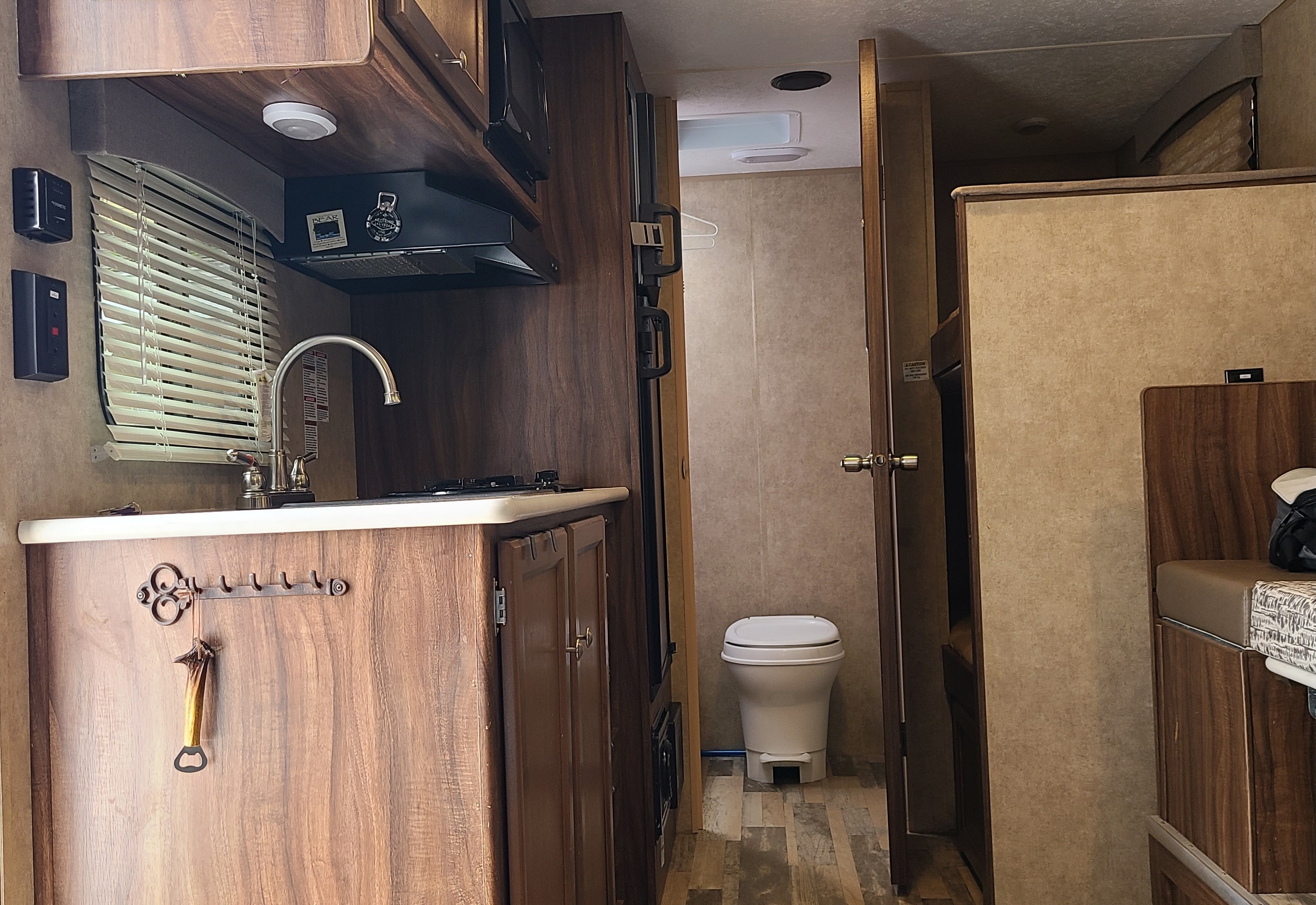 Lovely Clean & Tidy Trailer with Bunk Beds