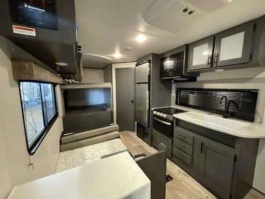 Derick's Dutchmen colorado Travel Trailer
