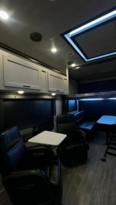 2026 Genesis Supreme Blazen 275crxl Toy Hauler