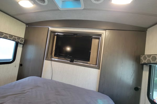 Shadow Cruiser Bunk Room Ultimate Boondocking Trailer