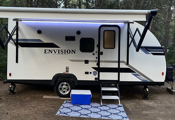 New 2025 Gulf Stream Travel Trailer!!
