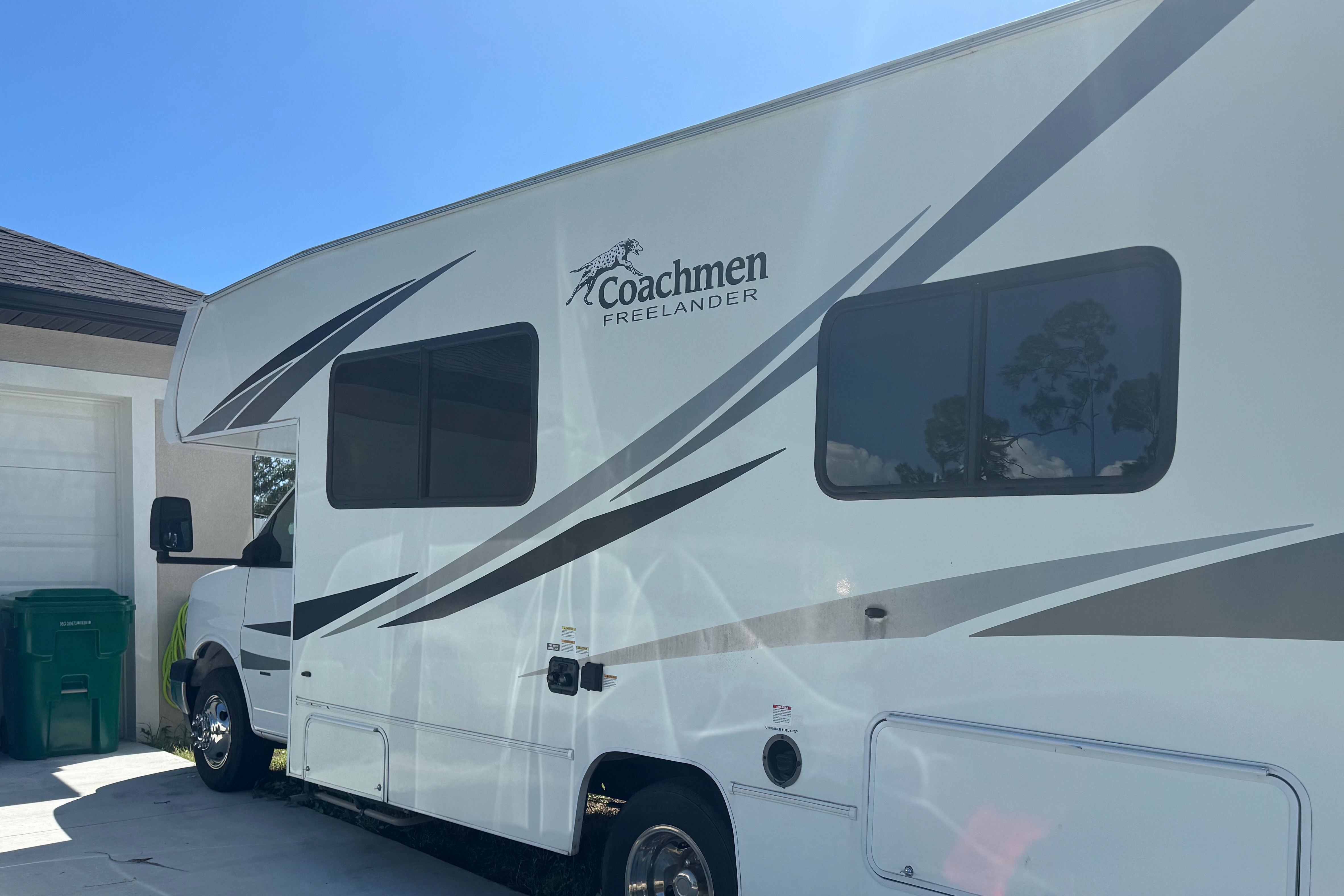 Wayne’s Coachmen Freelander- Comfortable & Road-Ready Class C
