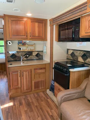 Raddy's Jayco Greyhawk Class C