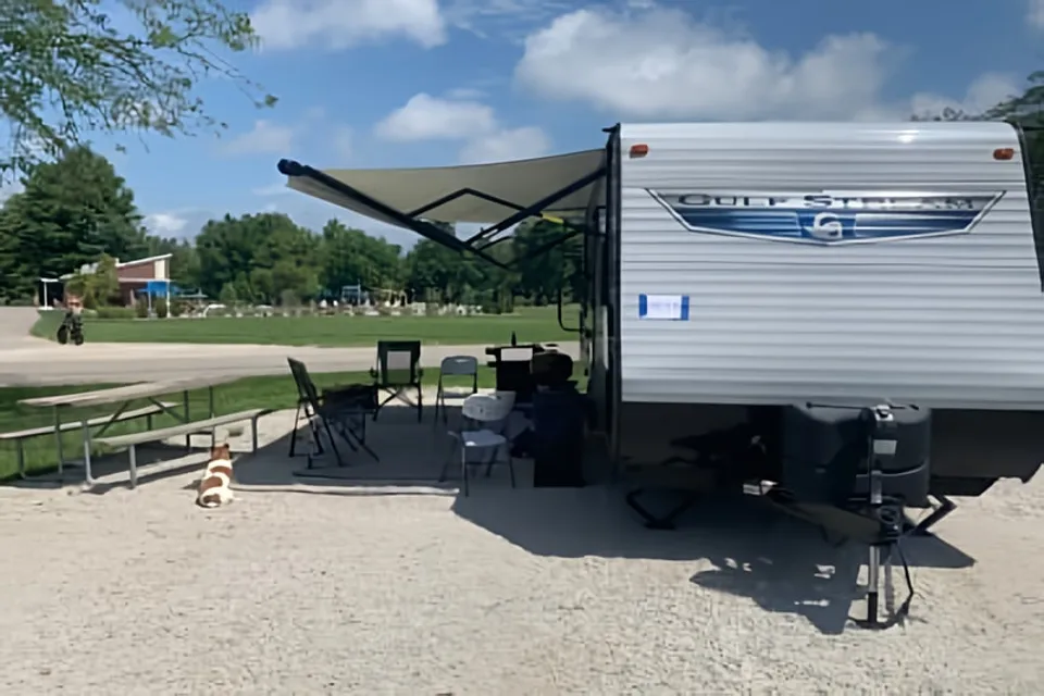 David's Gulf Stream Conquest Travel Trailer