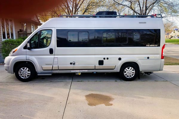 Winnebago Travato Classe B DP