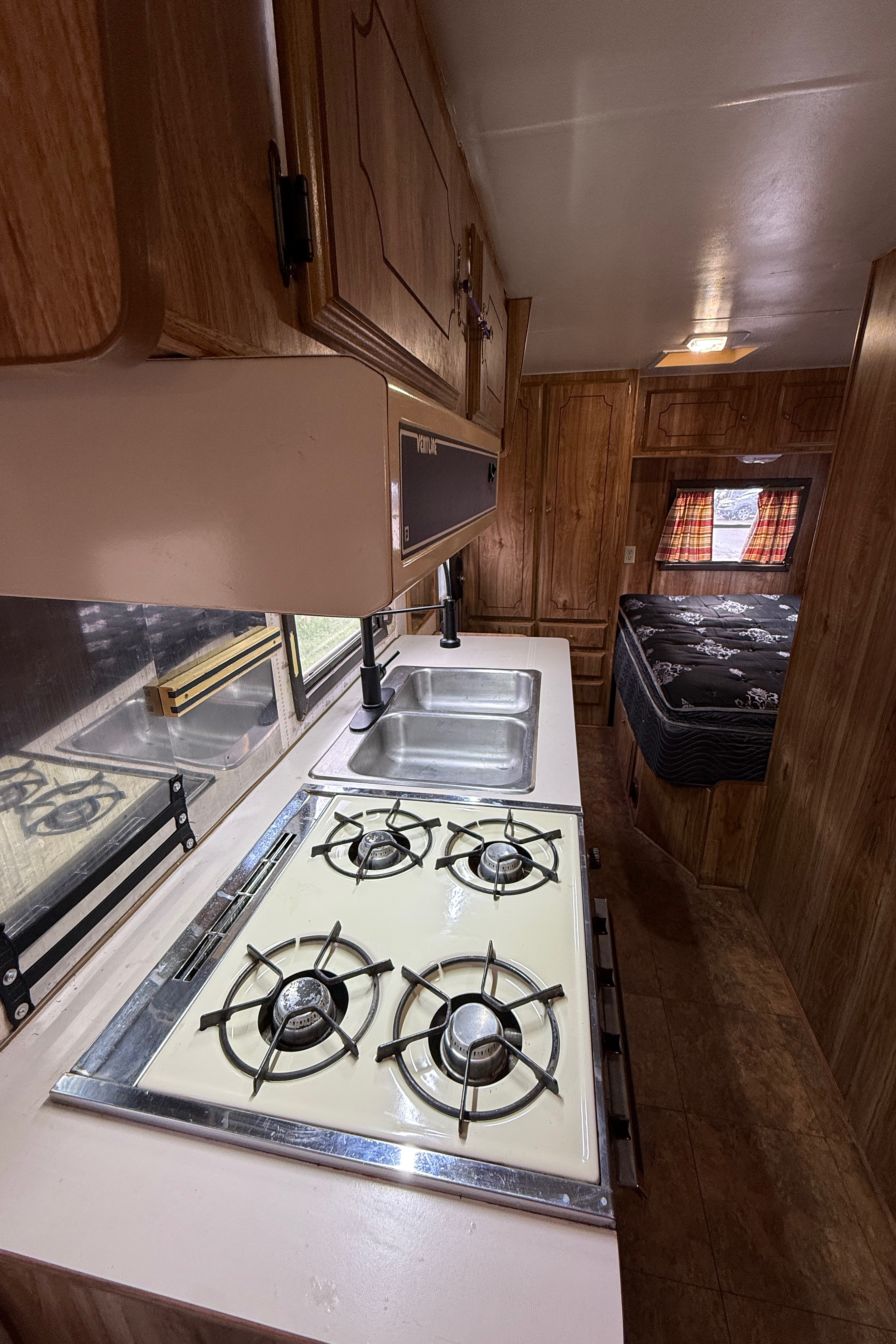 1988 Classic Nomad Weekender Travel Trailer