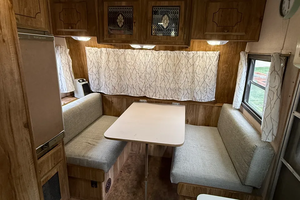 1988 Classic Nomad Weekender Travel Trailer