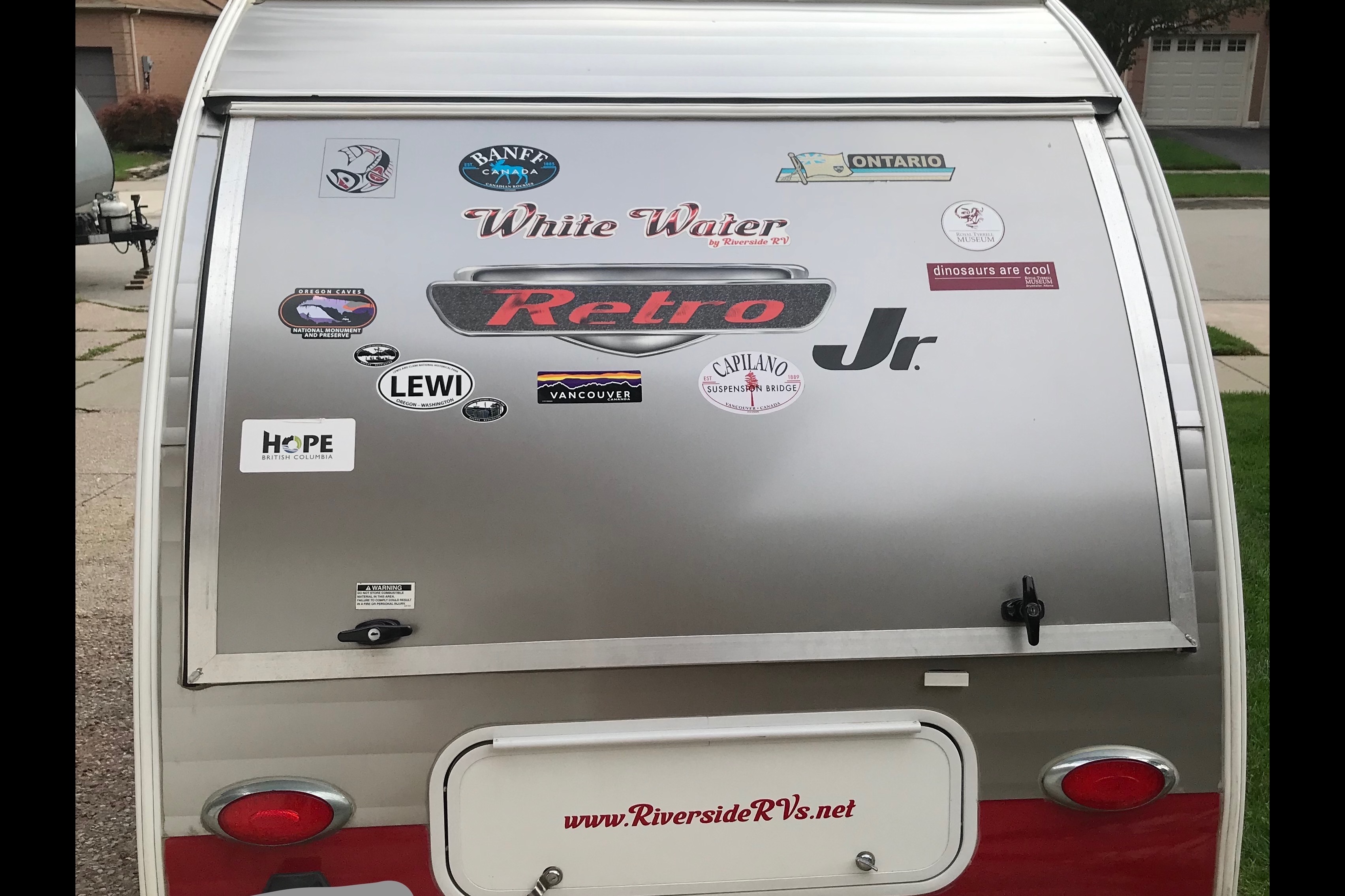Riverside Retro Jr. 509, a teardrop trailer you can tow behind almost any car. NO SMOKING!