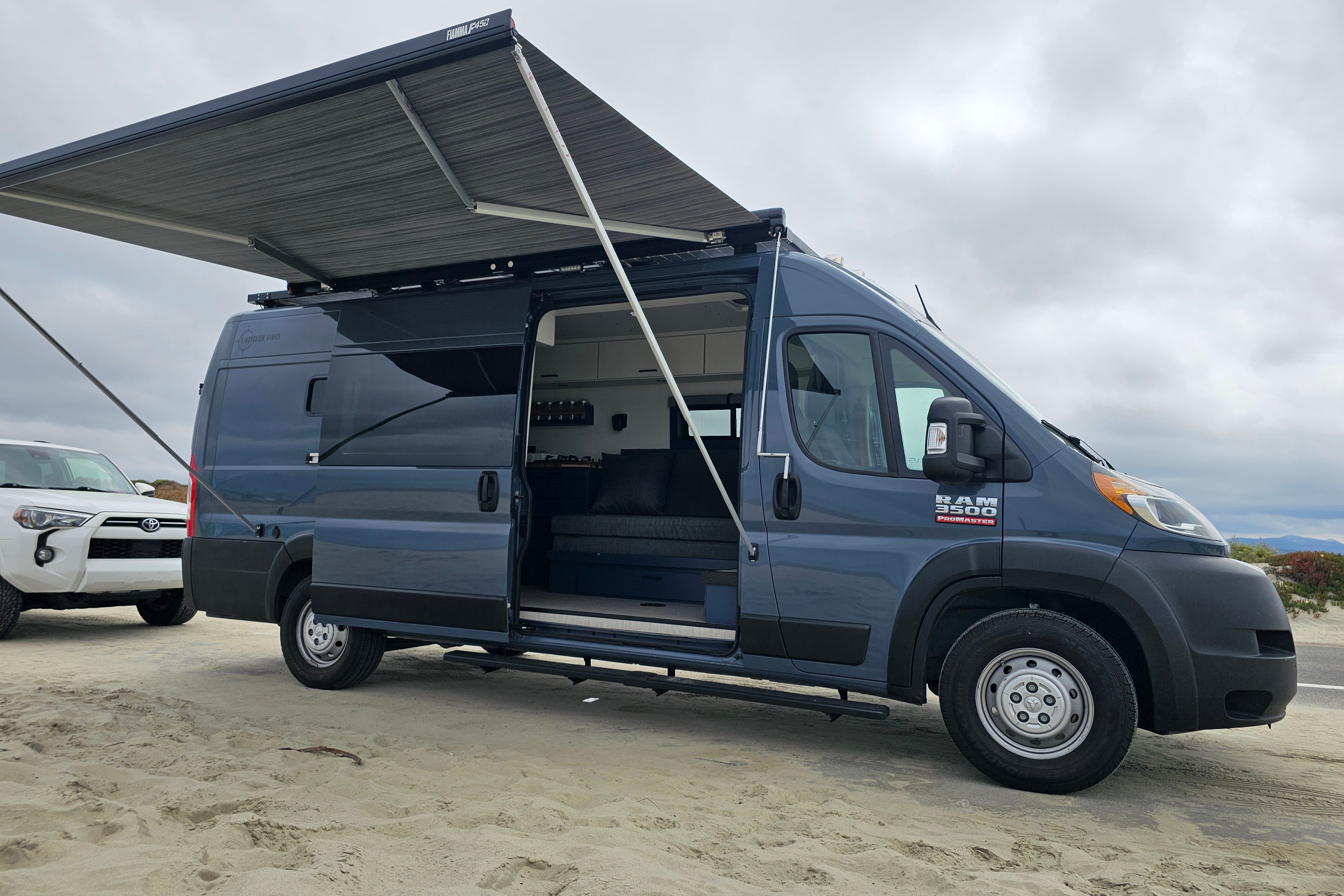 De Van XL - Most Open, Spacious Build out there! 2022 Promaster 3500