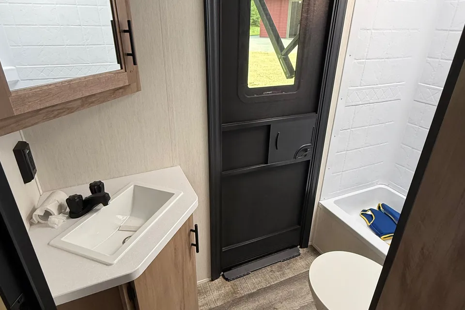 Forest River Campsite Ultra 26CJL Travel Trailer