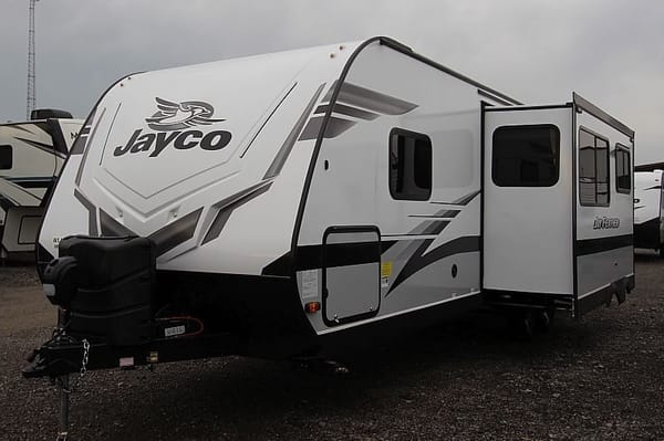 Mark's Jayco Jay Feather 27BHB Travel Trailer