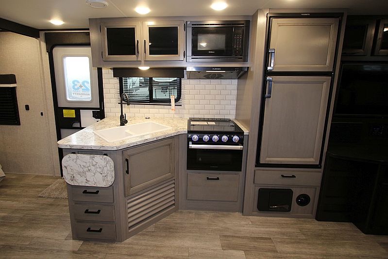 Mark's Jayco Jay Feather 27BHB Travel Trailer