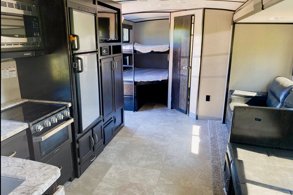 Get your glamp on!