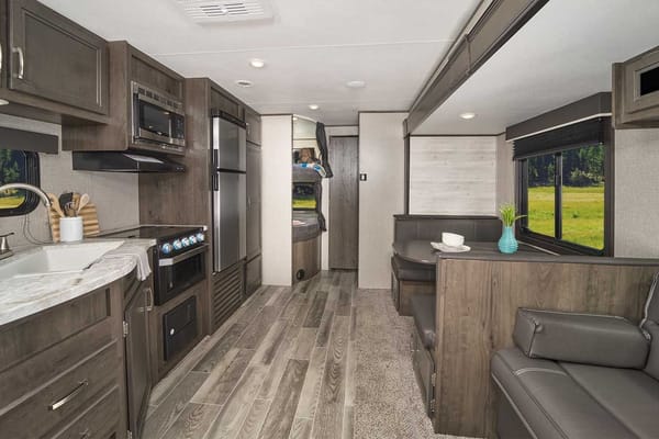 Codi's Jayco JAYFLIGHT BAJA 267BH Travel Trailer