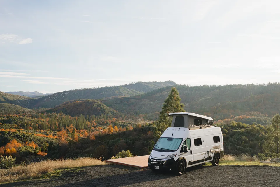2025 Winnebago Solis NPF (National Park Foundation edition) 59P Adventure Van