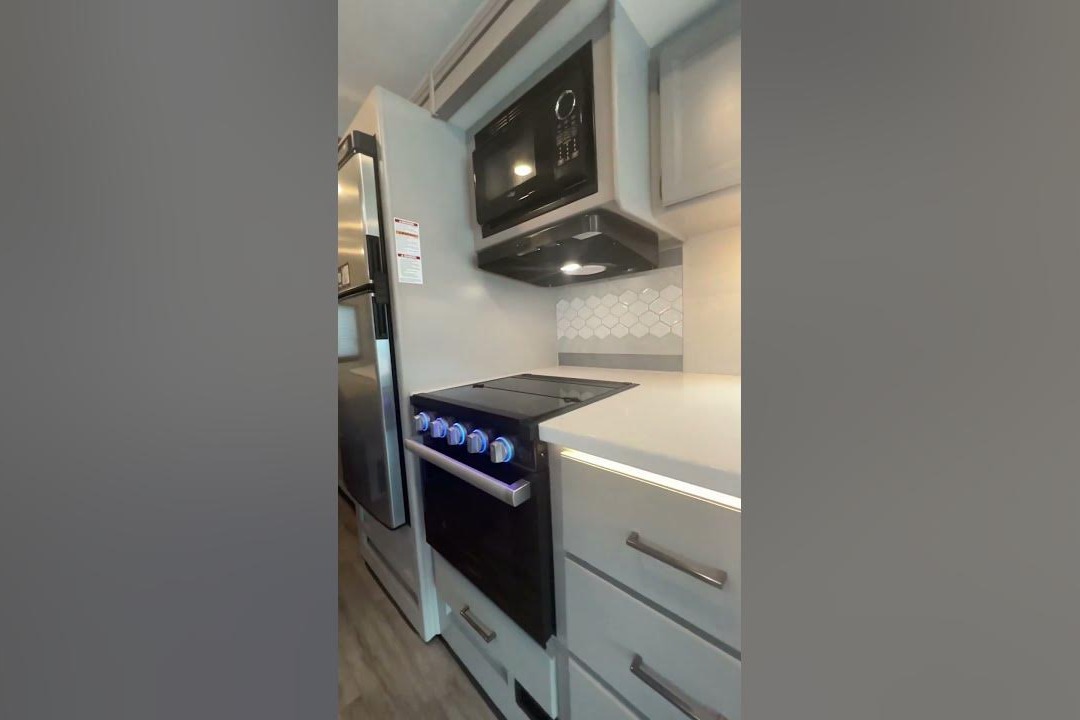 Explore in Comfort with Our FULLY LOADED 2024  RV  Let The Good Times Roll