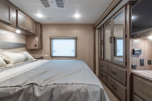 Explore in Comfort with Our FULLY LOADED 2024 RV Let The Good Times Roll