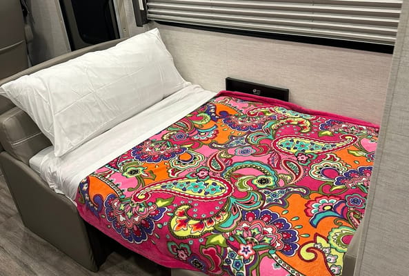Explore in Comfort with Our FULLY LOADED 2024 RV Let The Good Times Roll