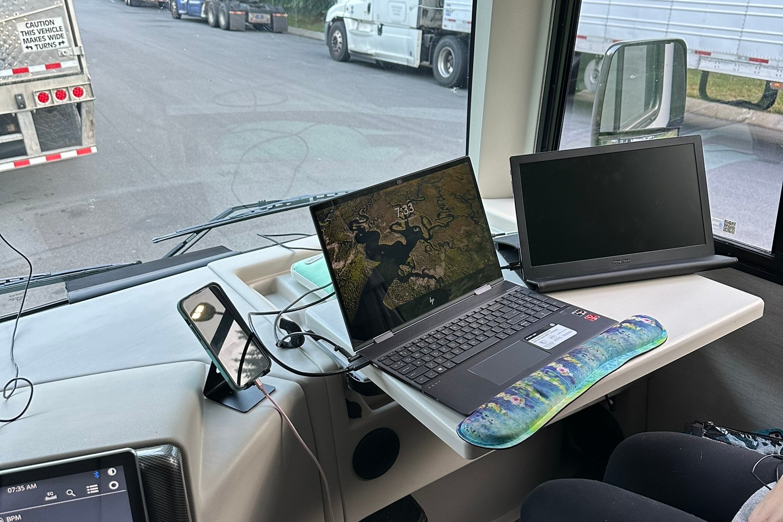 Explore in Comfort with Our FULLY LOADED 2024  RV  Let The Good Times Roll