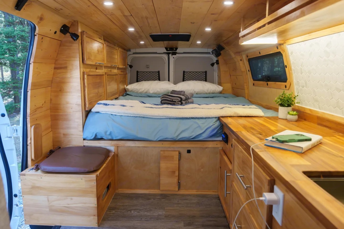 Yoho the Camper Van
