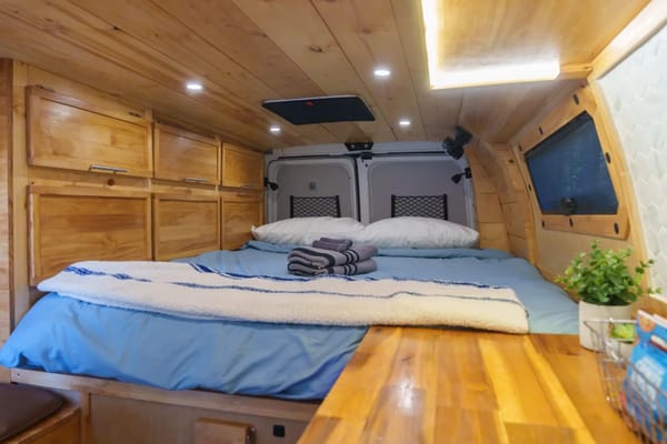 Yoho the Camper Van