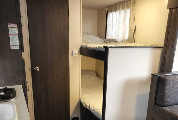 Benny's 21ft Forest River Wildwood Bunkhouse - Easy Towing