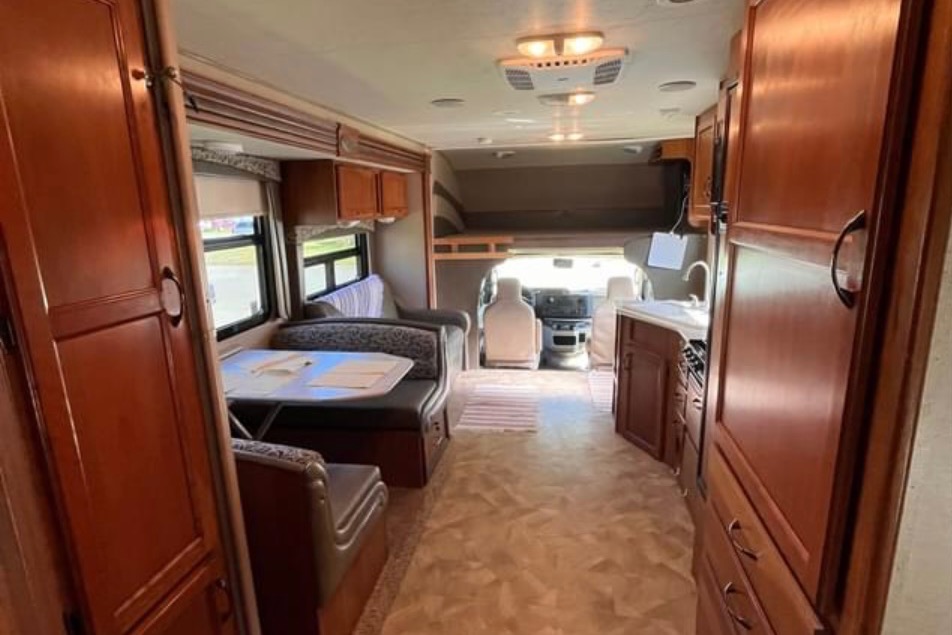 Jessica's Jayco 26XD Class C with 2 slides 6 sleepers 
