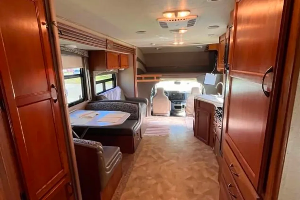 Jessica's Jayco 26XD Class C with 2 slides 6 sleepers 