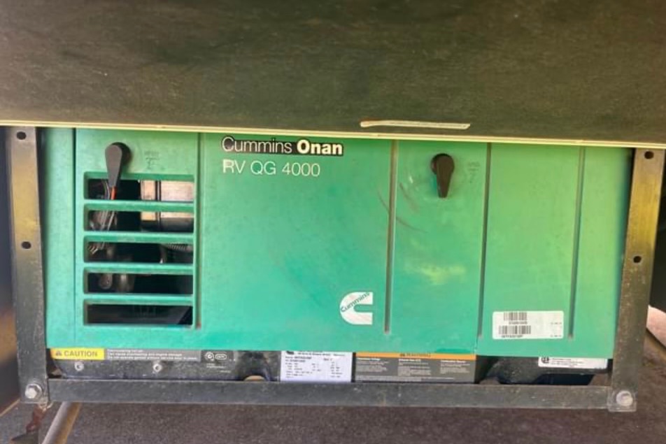 Jessica's Jayco 26XD Class C with 2 slides 6 sleepers 