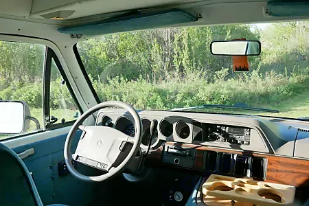 Connie The Retro Wagon!