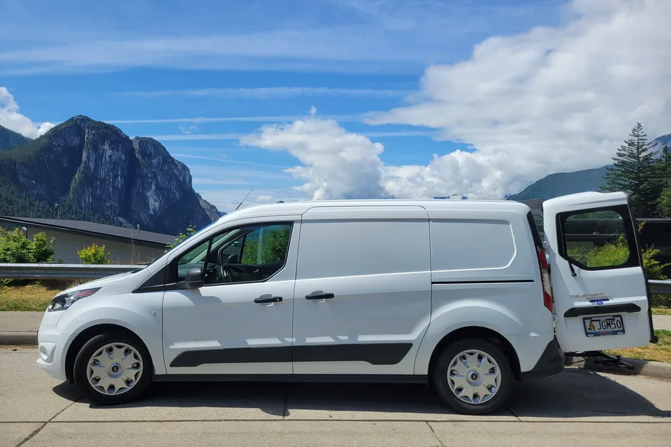 Amélie's Ford Transit Connect