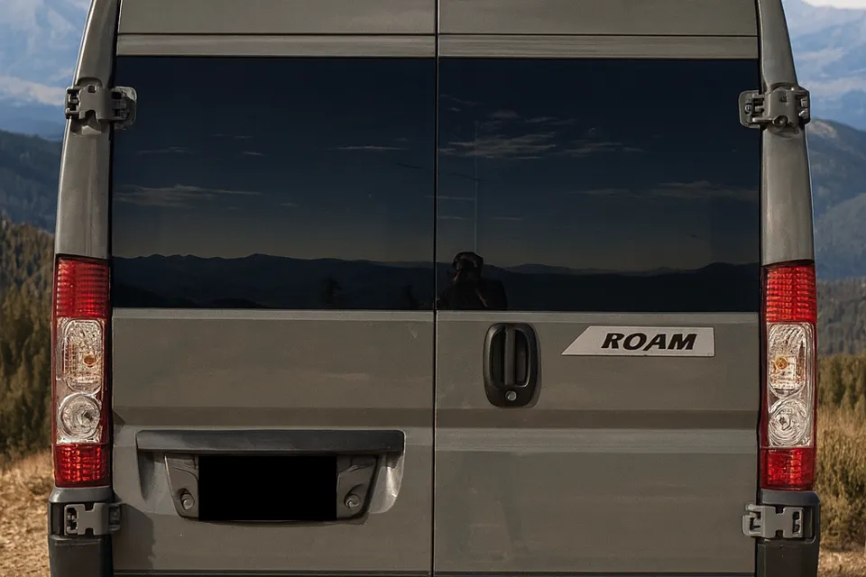 2024 Winnebago Roam 59RZPT | The Only Open-Concept Pop-Top Class B Starlink