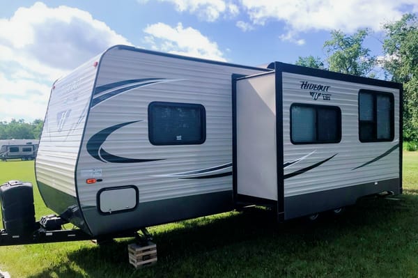 PERFECT FAMILY TRAVEL TRAILER