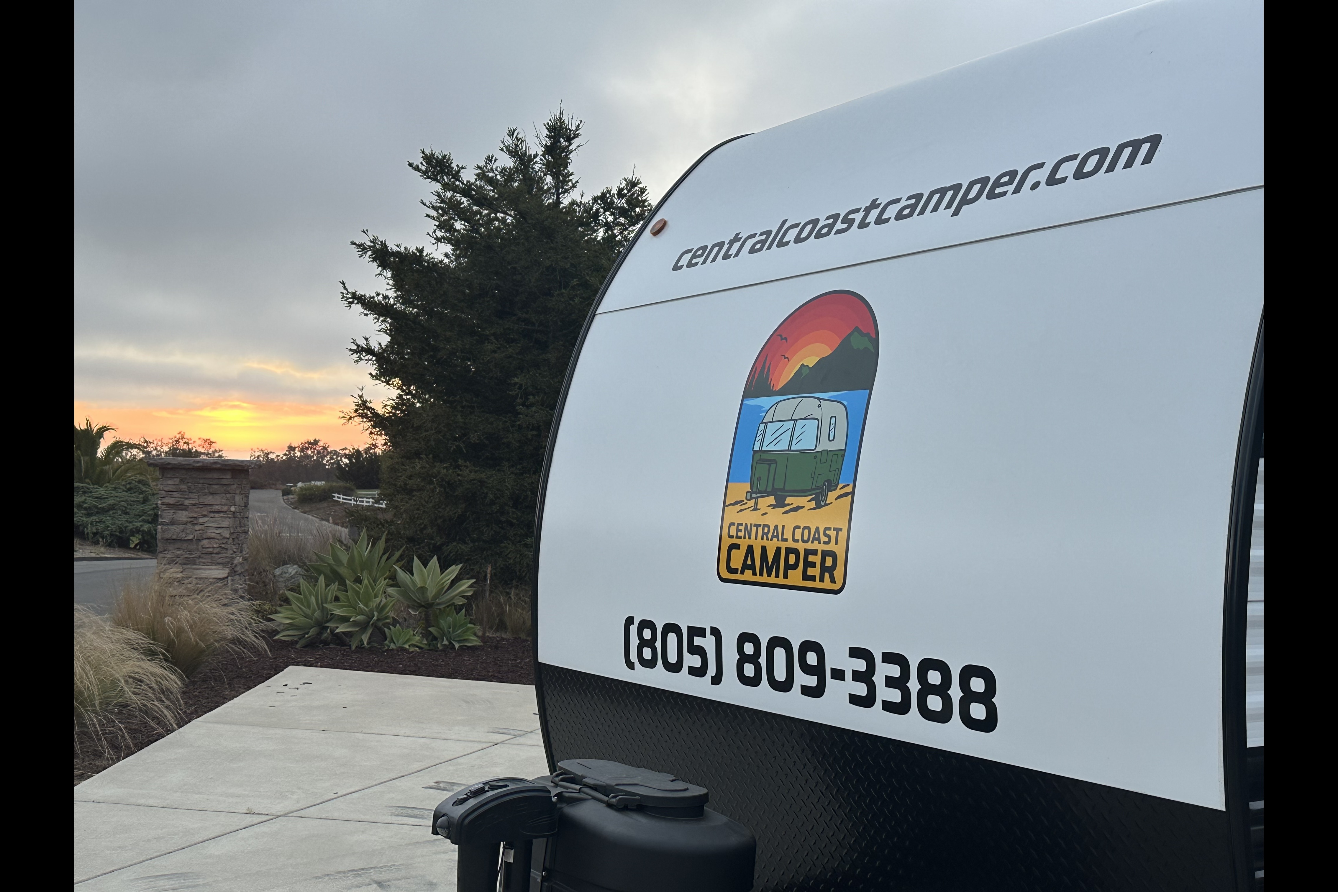 Spacious Bunkhouse - Sleeps 9 -Grey Wolf 26DBH Travel Trailer